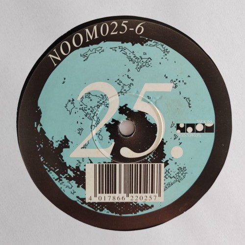 Twisted – Tri-Phase E.P.