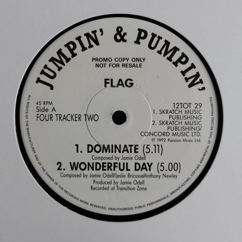 Flag – Four Tracker Two